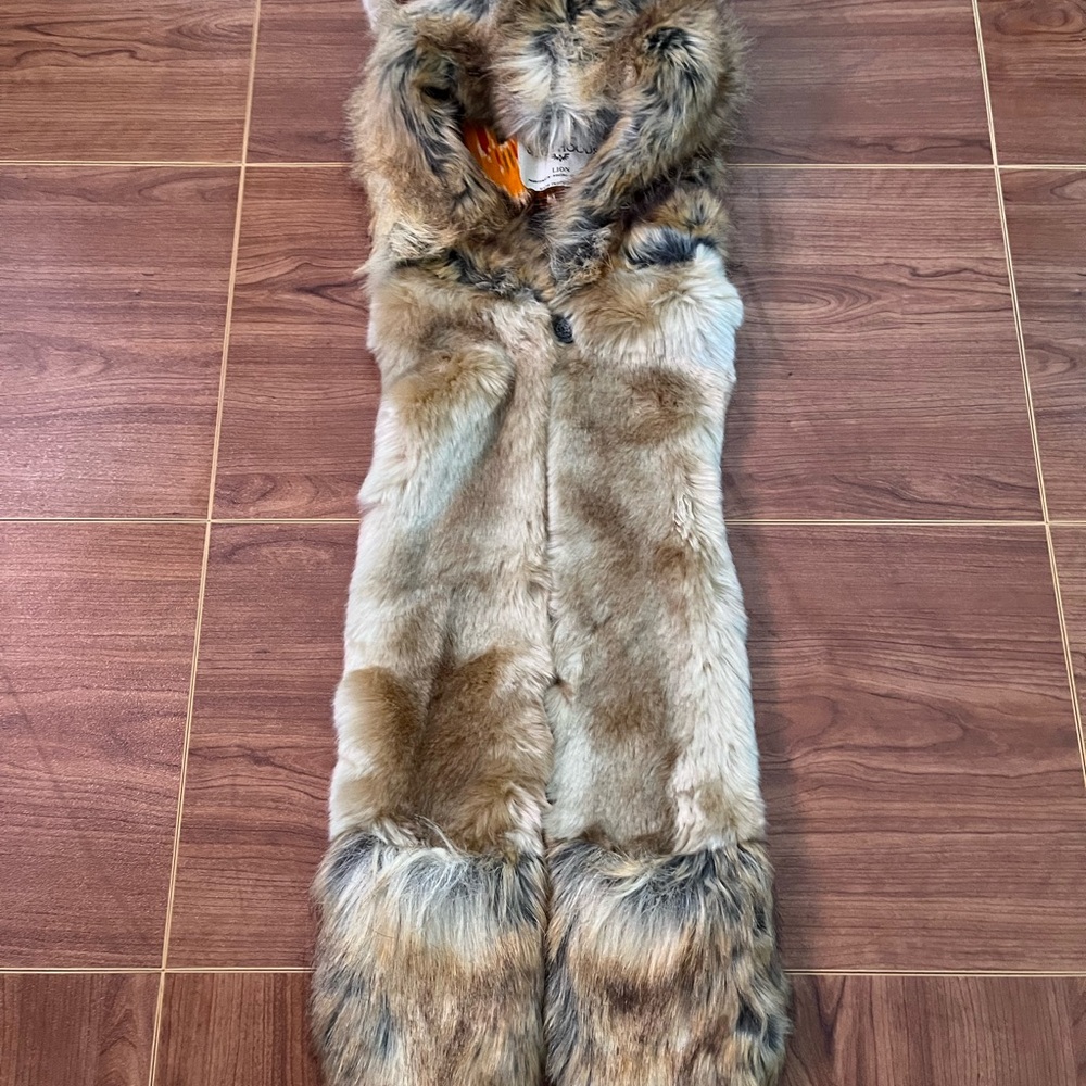 SpiritHoods Cecil the Lion 2.0 - Picture 9 of 10